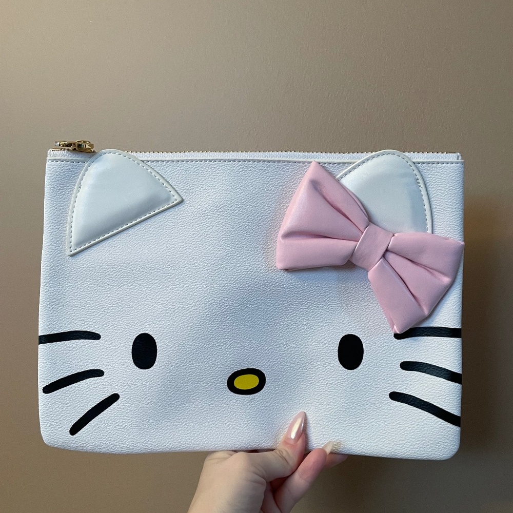 NWOT Stoney Clover Lane x Hello Kitty Flat Pouch